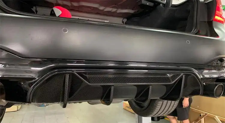 Bmw m5, f90, M-performance kolfiber diffuser